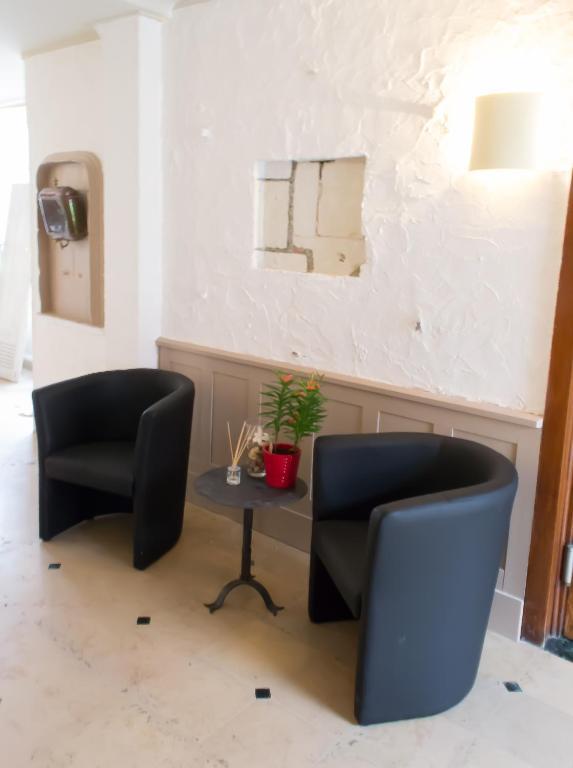 Hotel La Tete Noire Montrichard Esterno foto