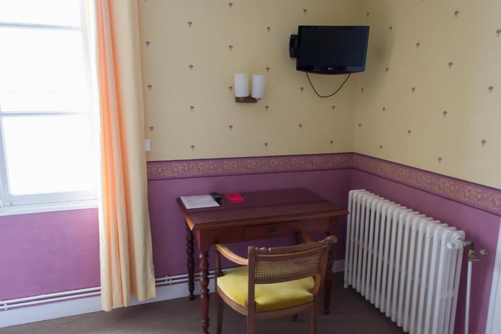Hotel La Tete Noire Montrichard Esterno foto
